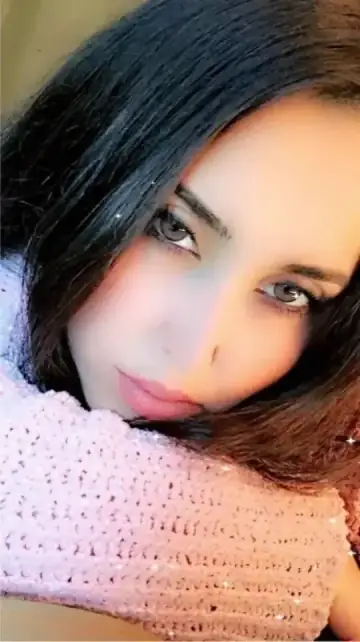 Elena, Moroccan